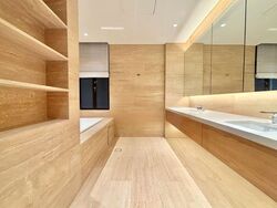 The Colonnade (D10), Condominium #491353041